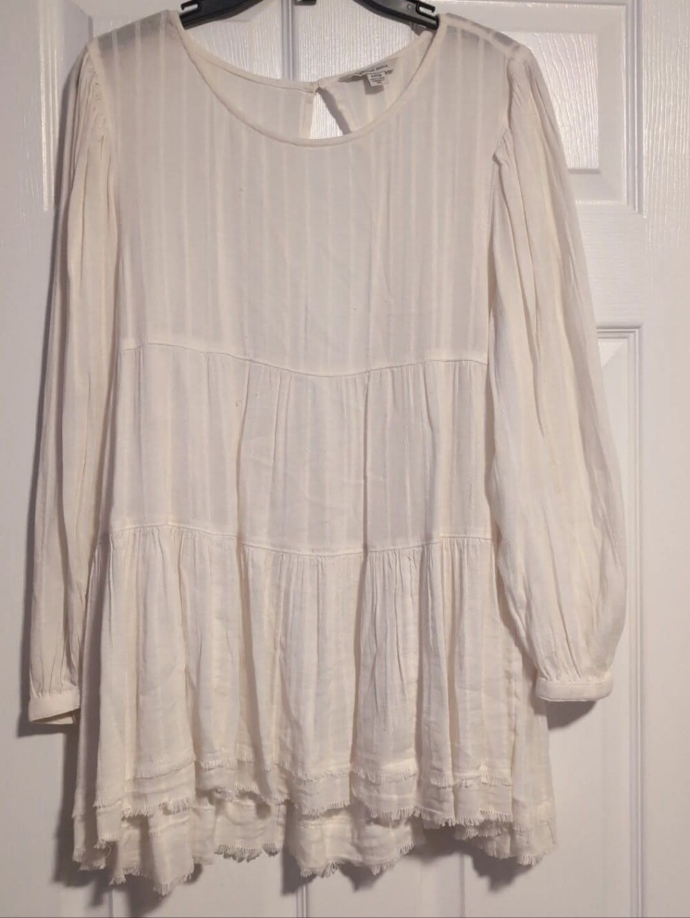 American Eagle Cream Tiered Babydoll Long Sleeve Blouse Tunic